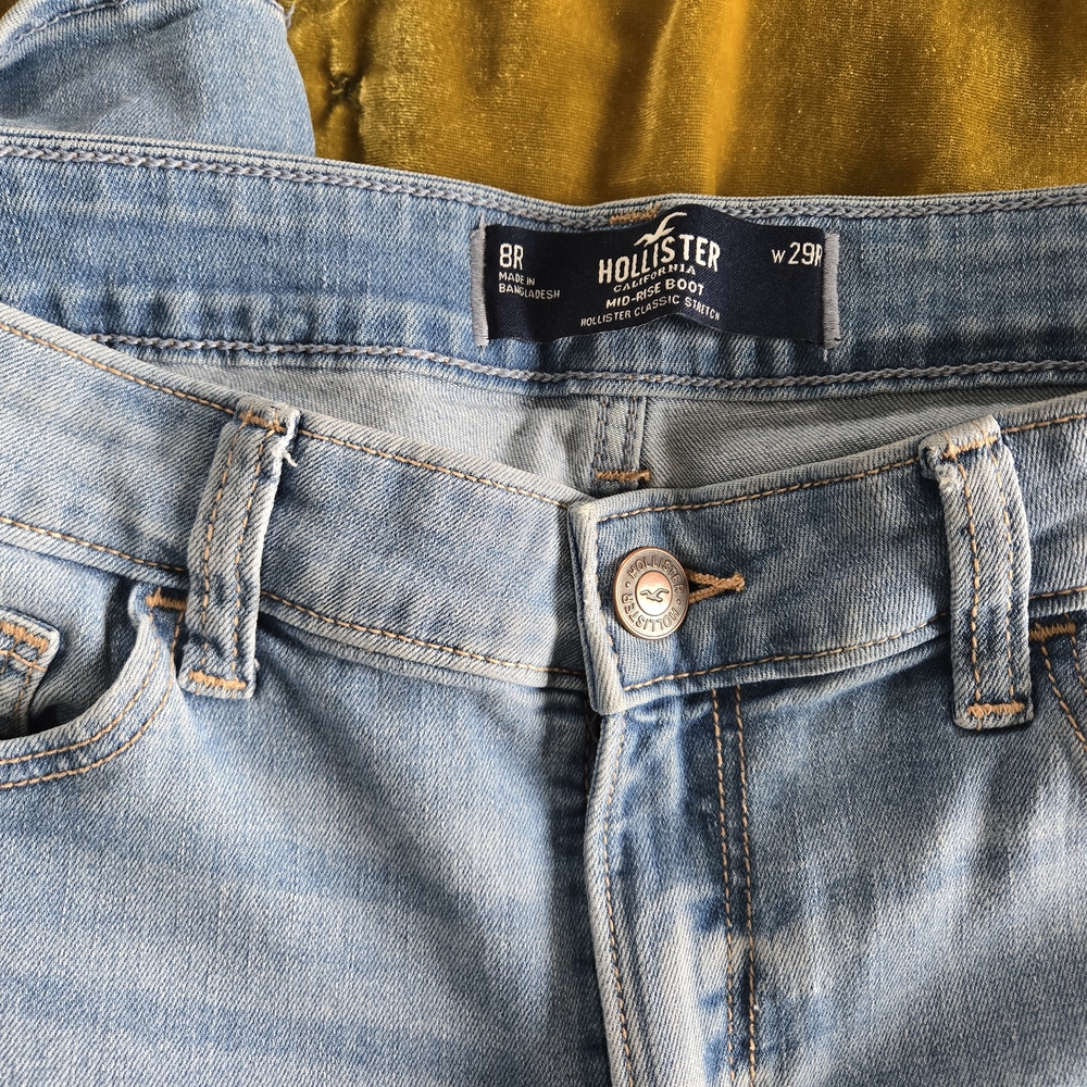 Hollister Jeans Mid-Rise Boot Classic Stretch